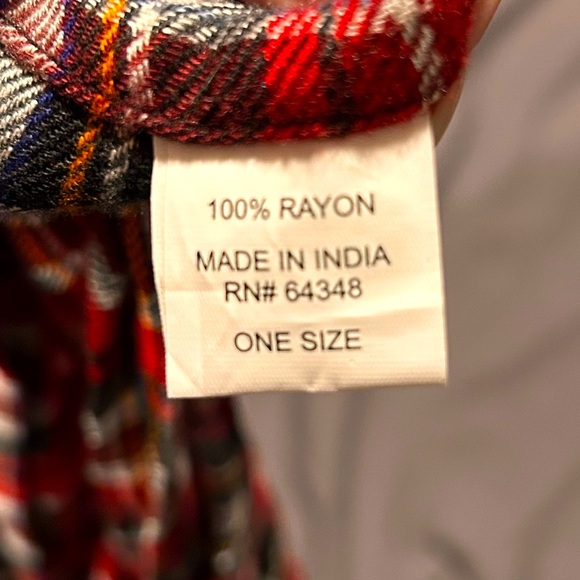 Beautiful Plaid Infinity Scarf - Picture 5 of 5